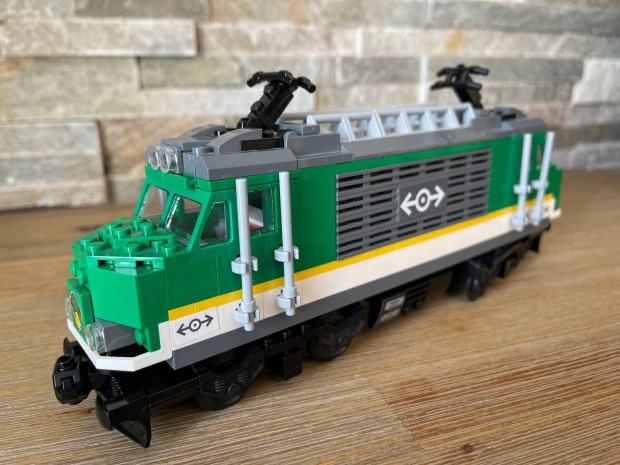 Lego 60198 tehervonat mozdony Lego 60198 vonat vasut mozdony