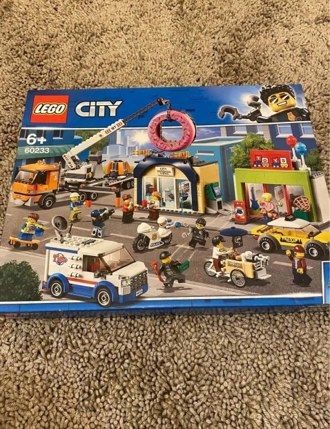 Lego 60233 fnkoz megnyit