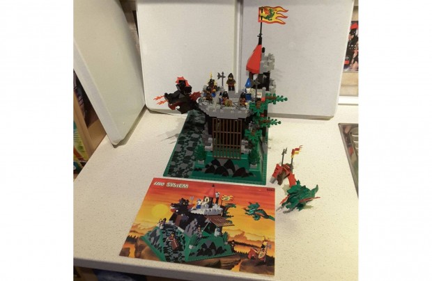 Lego 6082 Castle Fire breathing fortress / Vr + lers