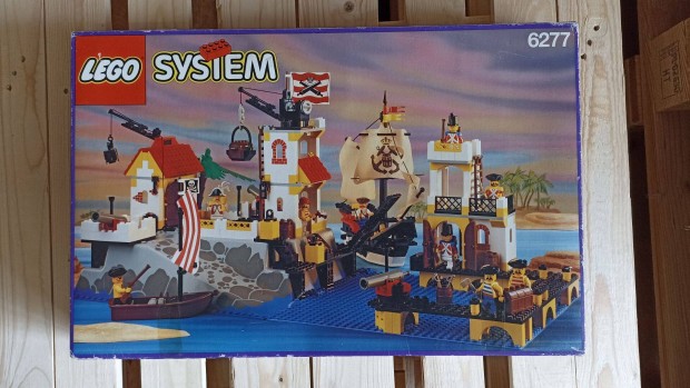 Lego 6277 Imperial Trading Post Birodalmi Kikt Pirates Kalz Katona