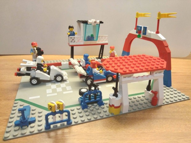 Lego 6381 Motor Speedway lerssal