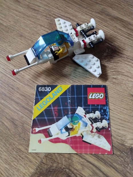 Lego 6830 Space Patroller, lerssal