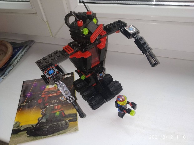 Lego 6889 Recon Robot