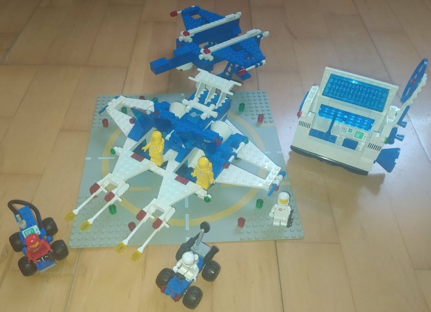 Lego 6980 Classic Space Galaxy Commander 1983