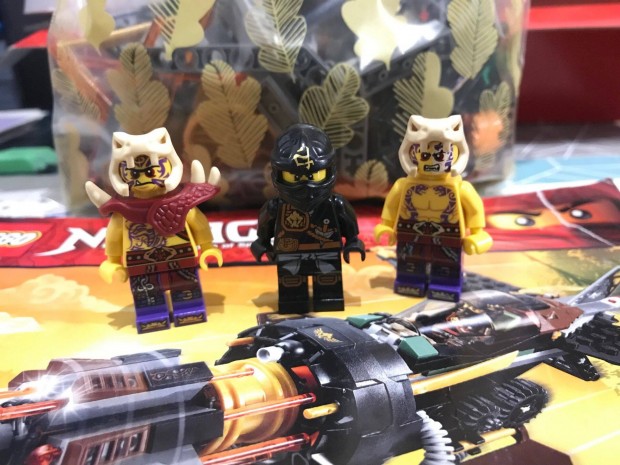 Lego 70747 Ninjago Sziklarombol