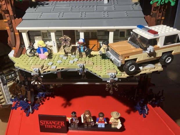 Lego 75810 Stranger Things