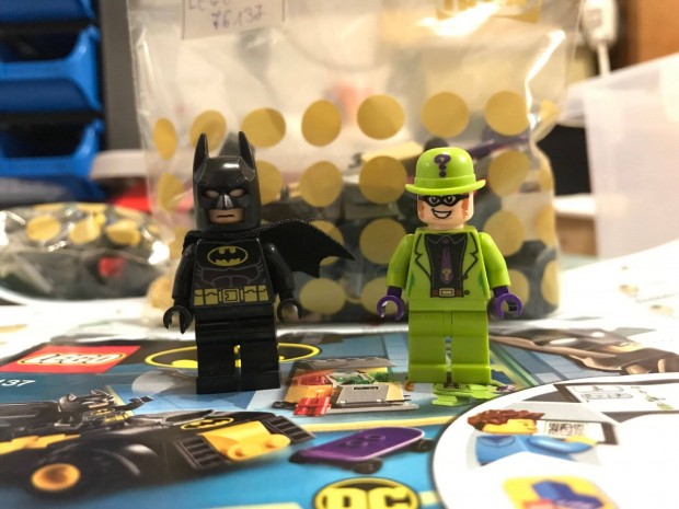 Lego 76137 Batman Rébusz ellen