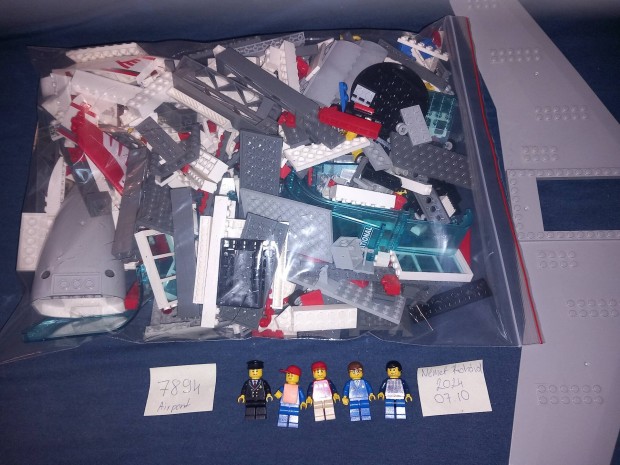 Lego 7894 - Airport - Repltr - City