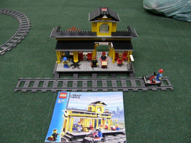 Lego 7997 Train Station