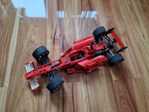 Lego 8674 F1 Ferrari elad 
