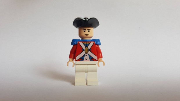 Lego A Karib-tenger kalzai Gyrgy kirly katonja minifigura poc019