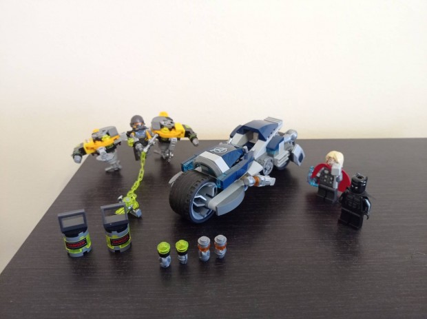 Lego Avengers 76142 Bosszllk Speeder biciklis tmads