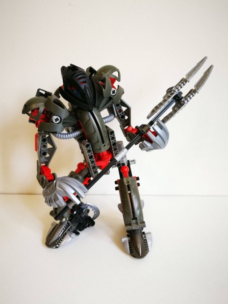 Lego Bionicle 8593 Makuta robot harcos