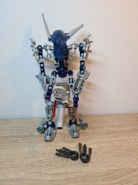 Lego Bionicle 8688 - Toa Gali !Hinytalan, karcmentes!