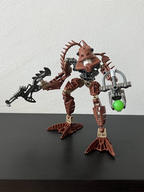 Lego Bionicle 8904 Piraka Avak