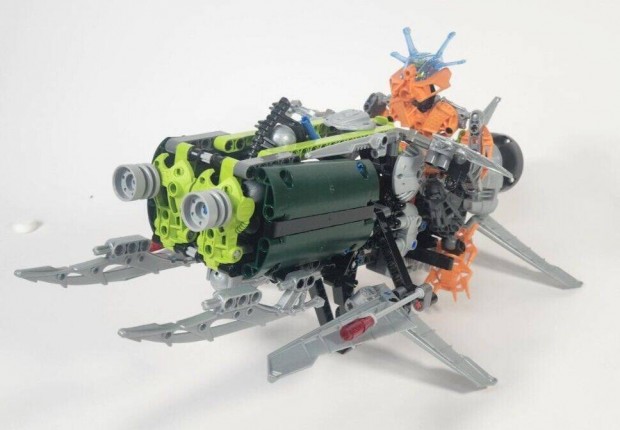 Lego Bionicle 8941 Rockoh T3 robot harcos
