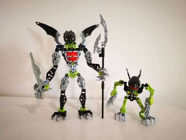 Lego Bionicle 8952 Mutran & Vican robot harcos