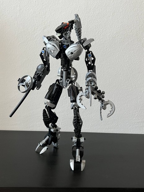 Lego Bionicle Metru Nui 8761 Roodaka