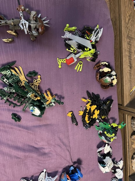 Lego Bionicle harcosok