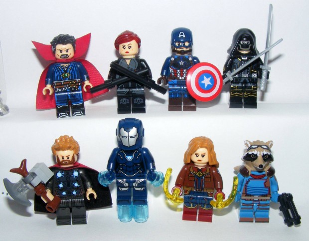 Lego Bosszllk figurk Vgjtk Pepper Mordly Barton Dr. Strange