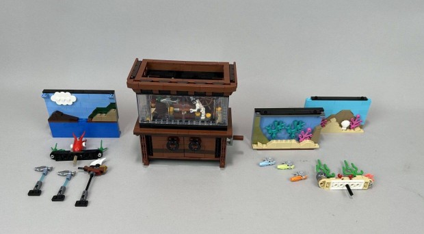 Lego/Bricklink 910015 - Clockwork Aquarium