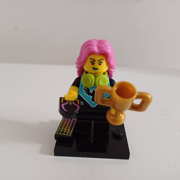 Lego CM gamer figura bajnok sportol gyjthet minifigura