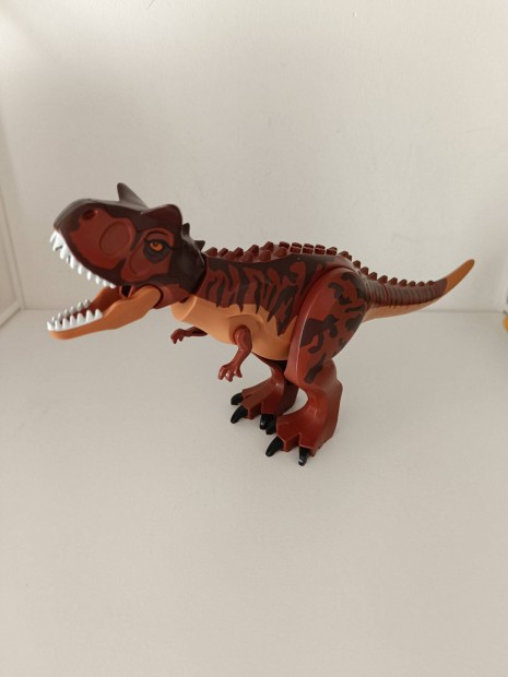 Lego Carnotaurus