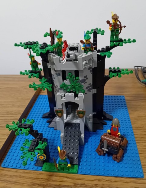 Lego Castle 6077 Forestmen 's River Fortress