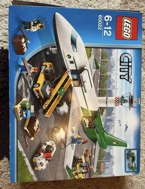 Lego City 60022 (teherszllt repl)