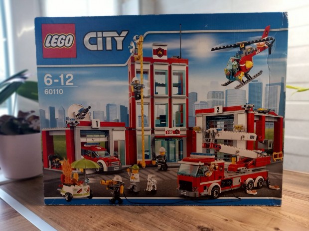 Lego City 60110 Tűzoltóállomás új,bontatlan
