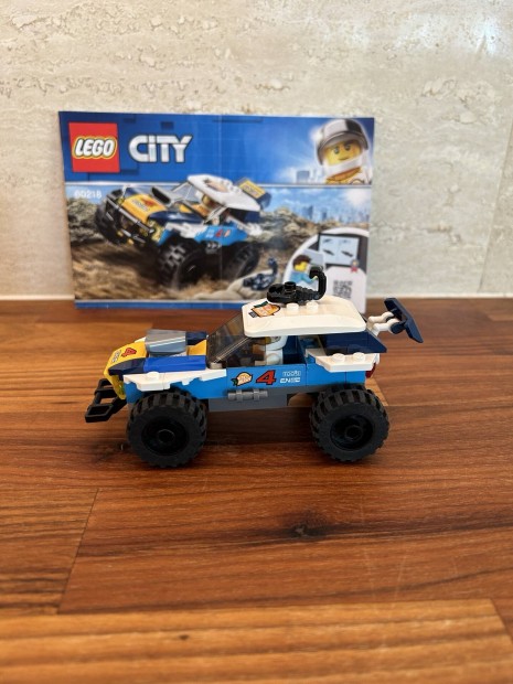 Lego City 60218 sivatagi rali versenyaut