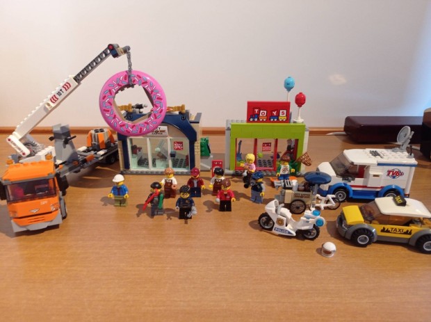 Lego City 60233 Donut Shop opening