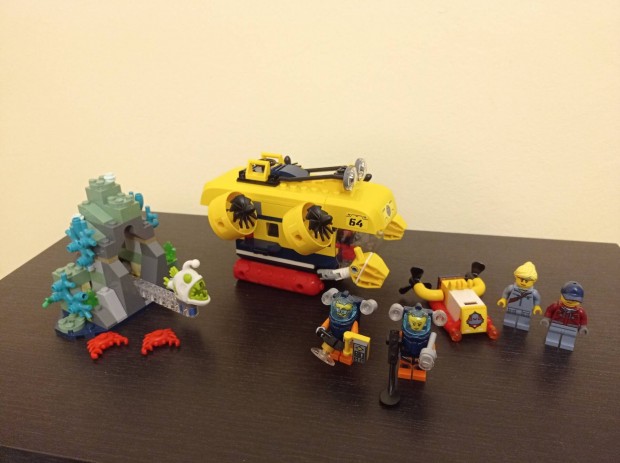 Lego City 60264 ceni kutat tengeralattjr