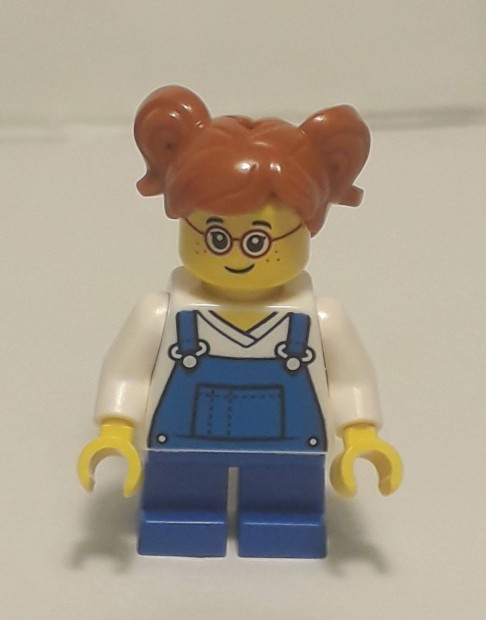 Lego City 60287 Farmer kislny minifigura 2021