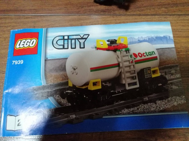 Lego City 7939 hasznlt kszletbl tartlyvagon
