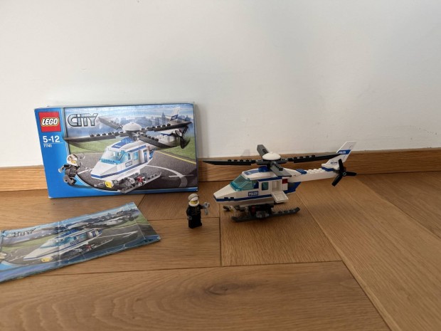 Lego City Rendrsgi helikopter 7741