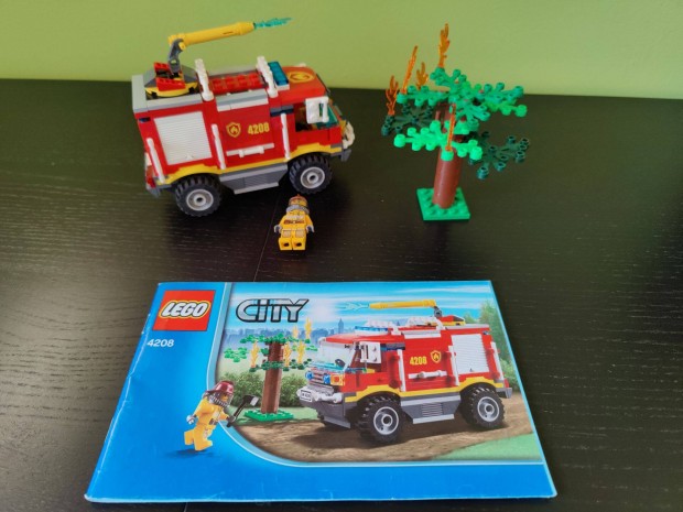 Lego City - 4208 4  4 Fire Truck