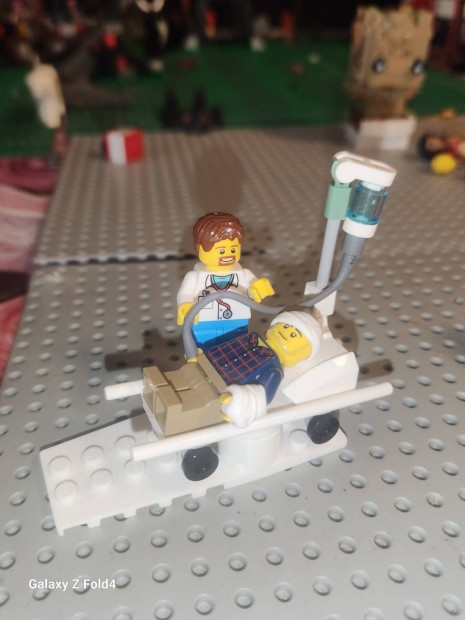 Lego Dr hous ingyen postval 