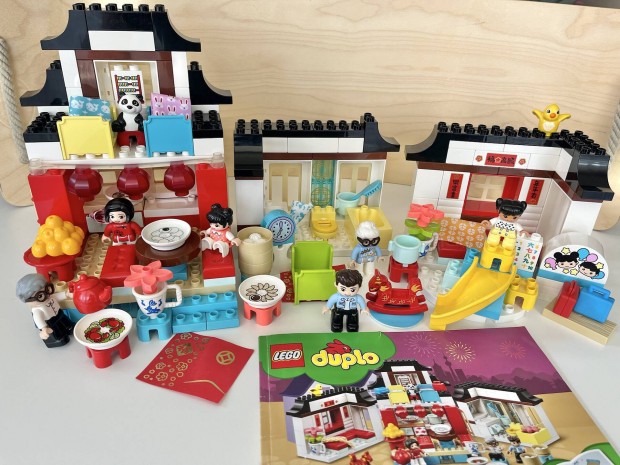 Lego Duplo 10943 Boldog gyermekkori pillanatok