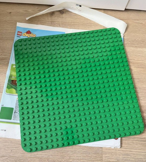 Lego Duplo 2304 alaplap dobozával leírással