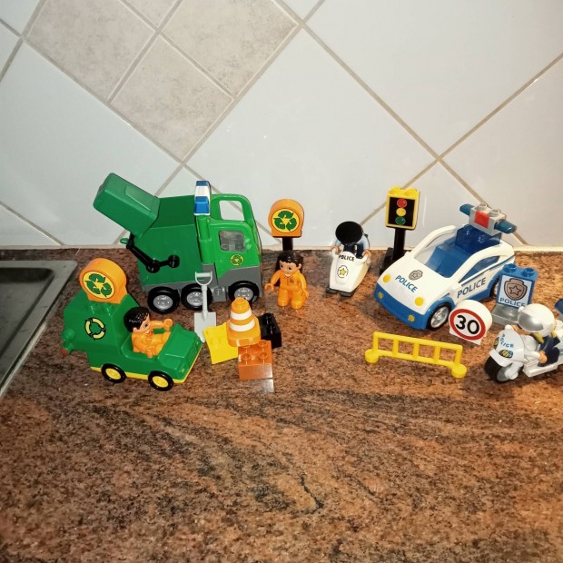 Lego Duplo Kuksaut, rendraut, rendr motor csomag 