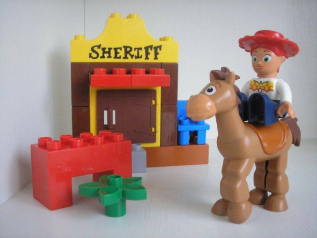 Lego Duplo Toy Story - Jessie s Szemenagy 5657