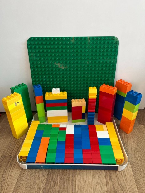 Lego Duplo alaplap + 200 db kompatibilis kocka