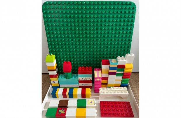 Lego Duplo nagy zld alaplap + 90 db kompatbilis kocka + Unico alaplap