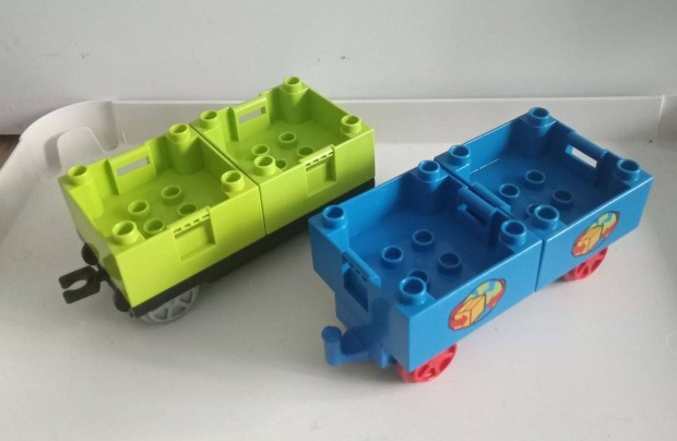 Lego Duplo vagon vonathoz