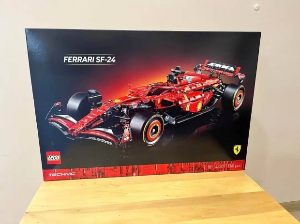 Lego Ferrari SF - 24 F1 