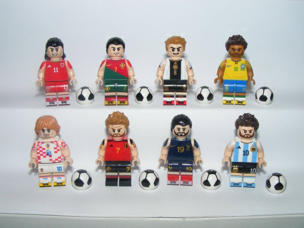 Lego Focista figurk Futball foci Messi Modric Ronaldo Neymar Bale Kro