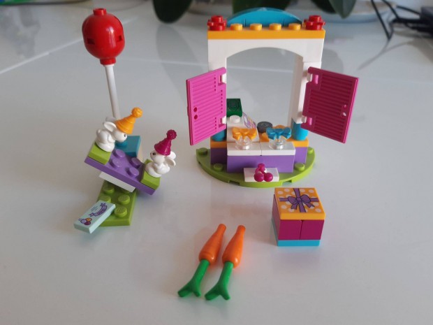 Lego Friends Parti ajndkbolt 41113