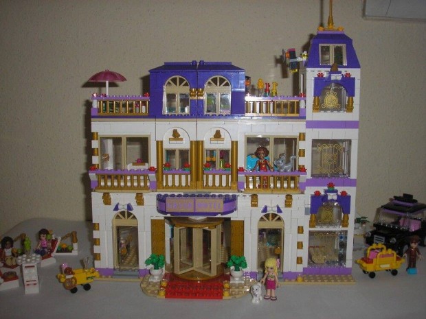 Lego Friends - Heartlake Grand Hotel 41101 (katalgussal)