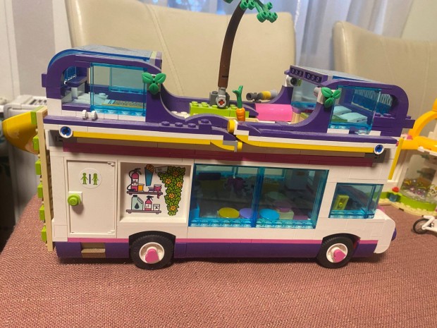 Lego Friends bartsg busz (41395)